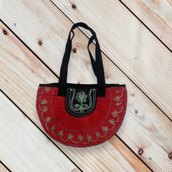 Artisan Cheppu bag Made in Nepal - Picture 5 of 8